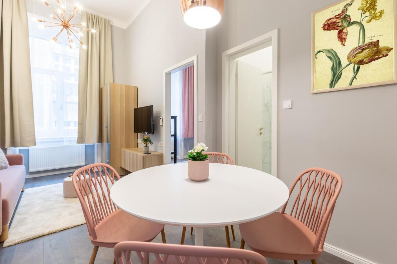 W33 - Prime Location - Comfortable Quality Apartments By Bqa 布达佩斯 外观 照片